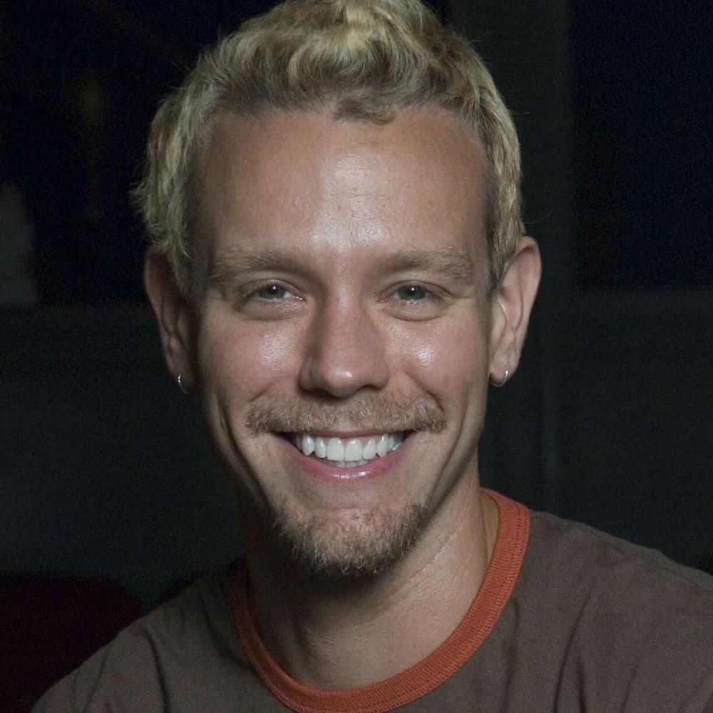 Adam Pascal