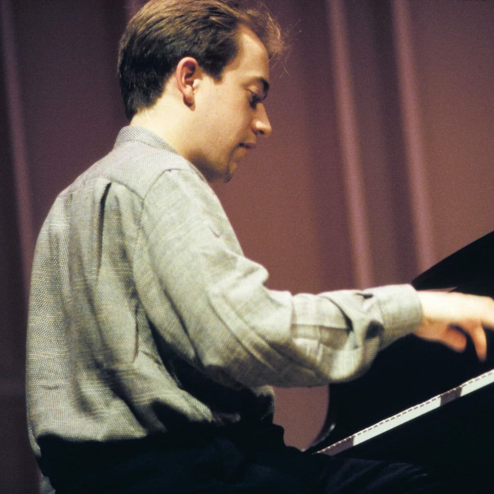 Geoffrey Keezer